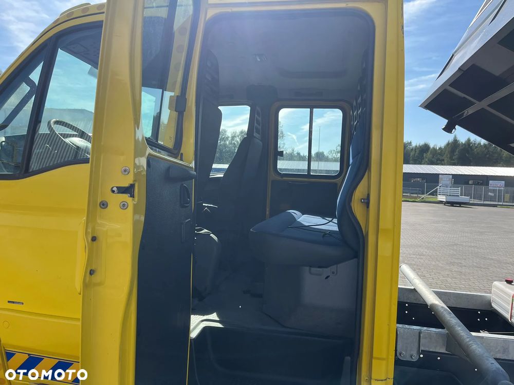 Iveco 65C18  70C18 - 11