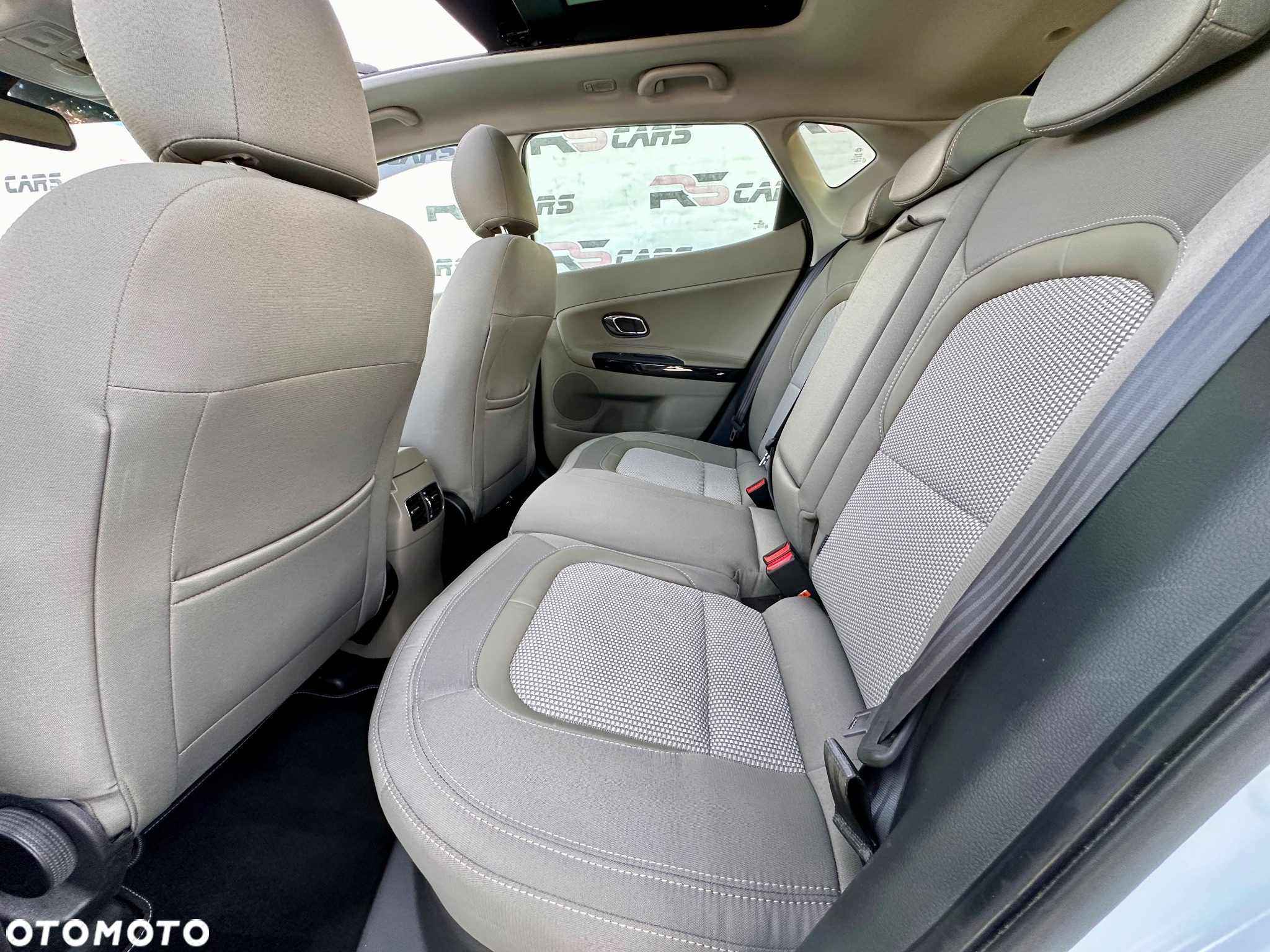 Kia Ceed 1.6 GDI DCT Platinum Edition - 13