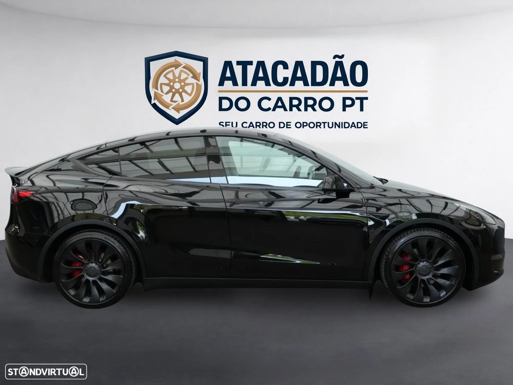 Tesla Model Y Performance Dual Motor AWD - 2