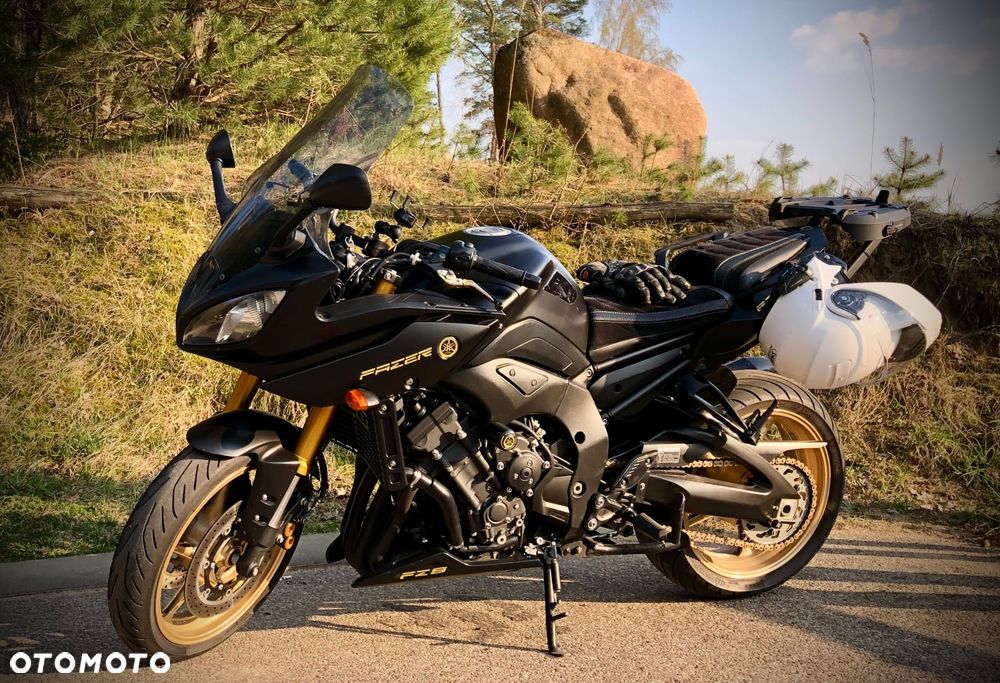 Yamaha FZ8 - 5
