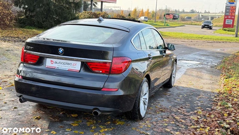 BMW 5GT - 14