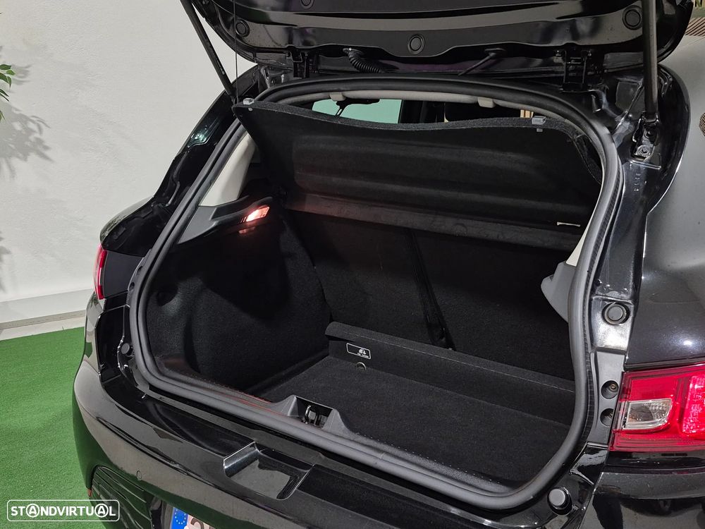 Renault Clio 1.5 dCi Dynamique S EDC - 30