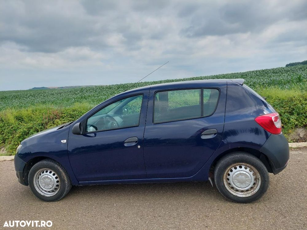 Dacia Sandero 1.2 75CP Acces - 2
