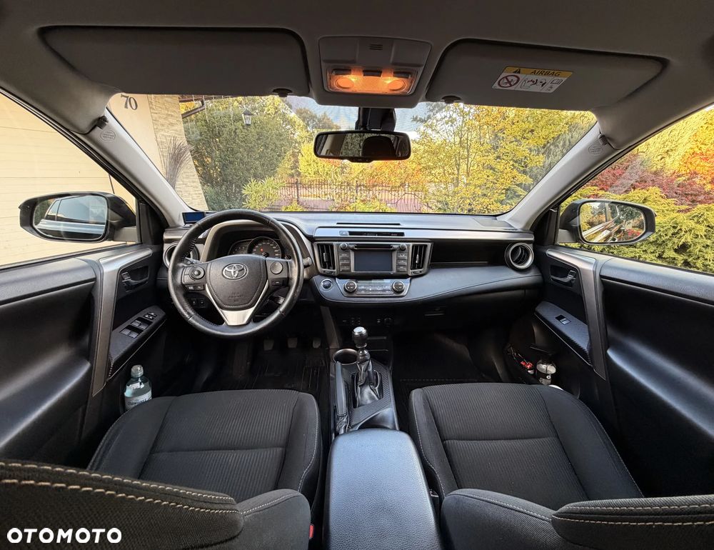 Toyota RAV4 - 11