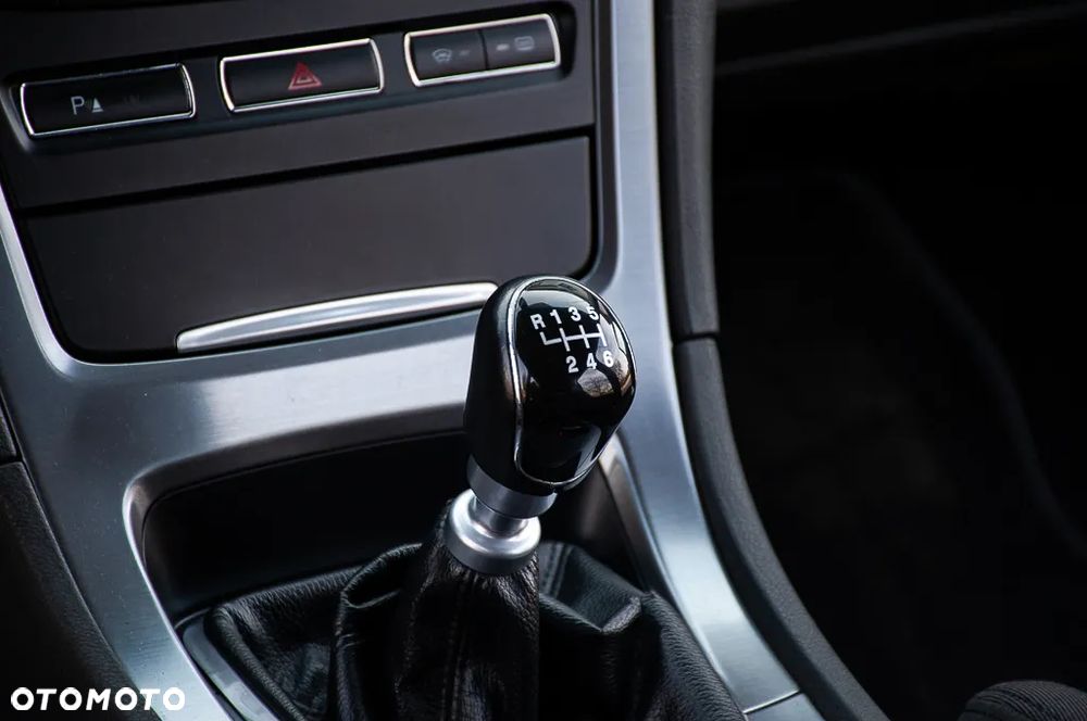 Ford Mondeo 2.0 TDCi Business Edition - 34