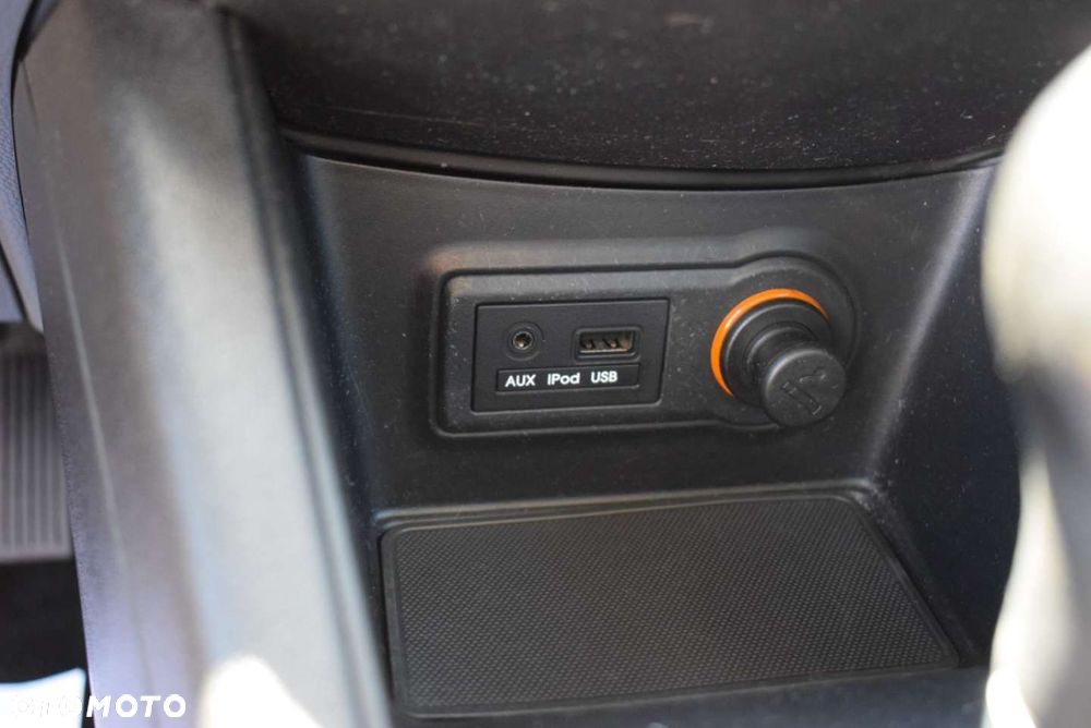 Kia Venga - 30