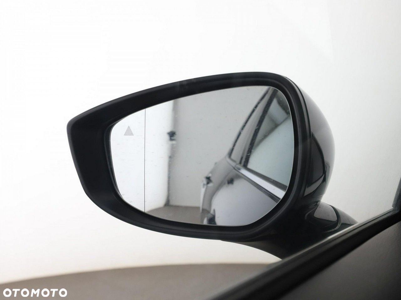 Mazda CX-30 e-SKYACTIV-G 2.0 M HYBRID 150 DRIVE HOMURA - 32