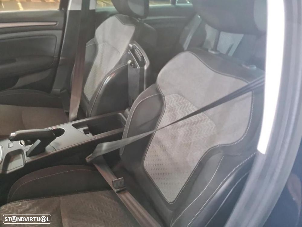 Renault Mégane Sport Tourer 1.5 Blue dCi Limited - 4