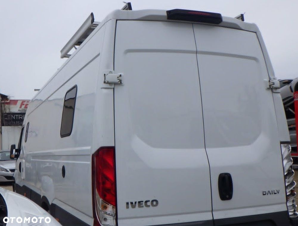 Iveco DAILY  2.3 DIESEL  2017 ROK  KAMPER - 12