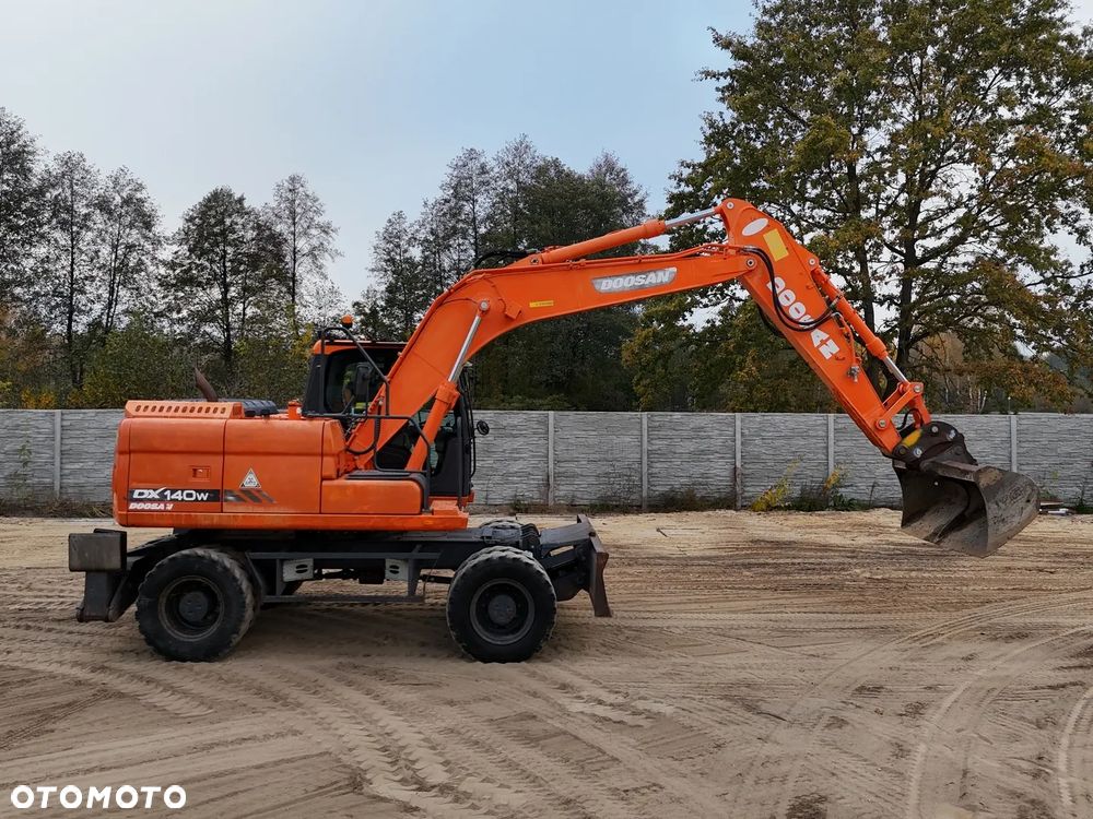 Doosan DX140W-3 - 22