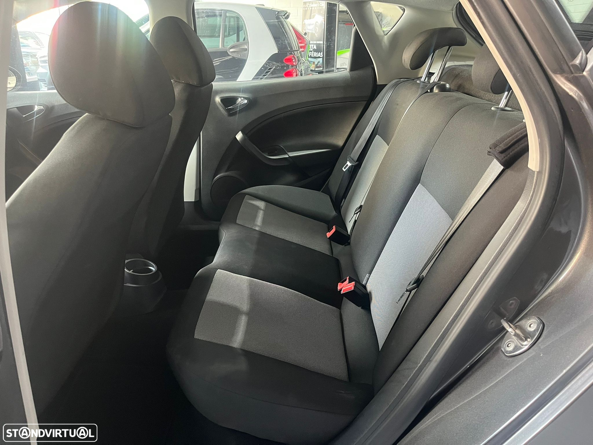 SEAT Ibiza 1.4 TDi Reference - 12