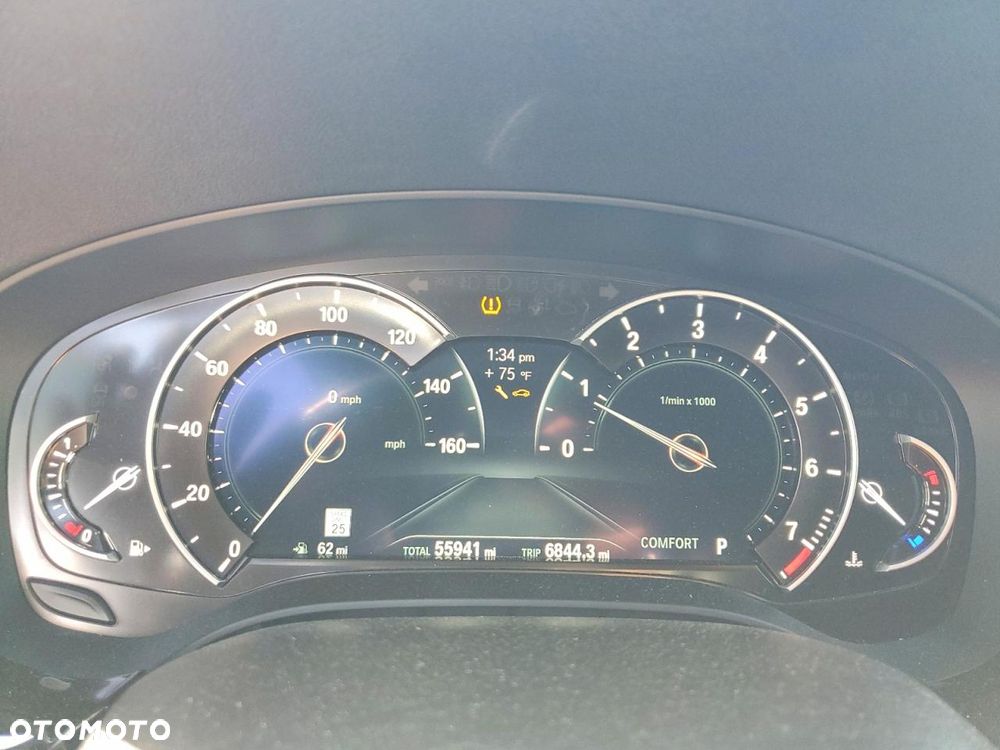 BMW Seria 5 530i Sport Line - 9