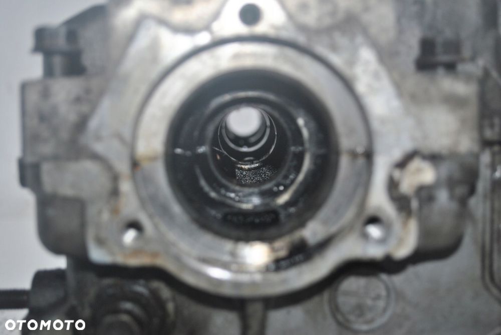 GŁOWICA SILNIKA KIA HYUNDAI 2.0CRDI D4EA 2111-27001 BEZ WAŁKA - 3