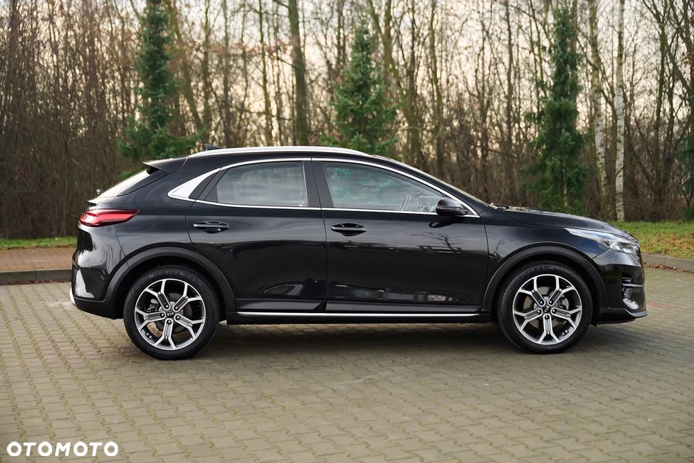 Kia XCeed - 18
