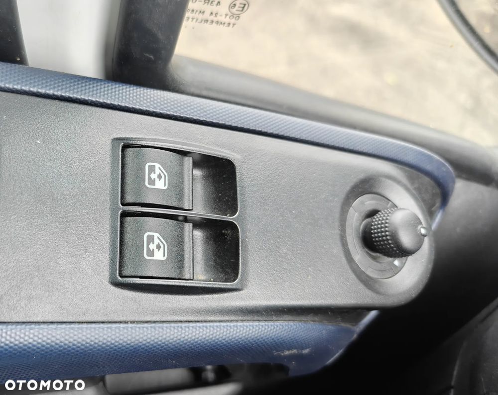 Iveco DAILY POMOC DROGOWA - 20