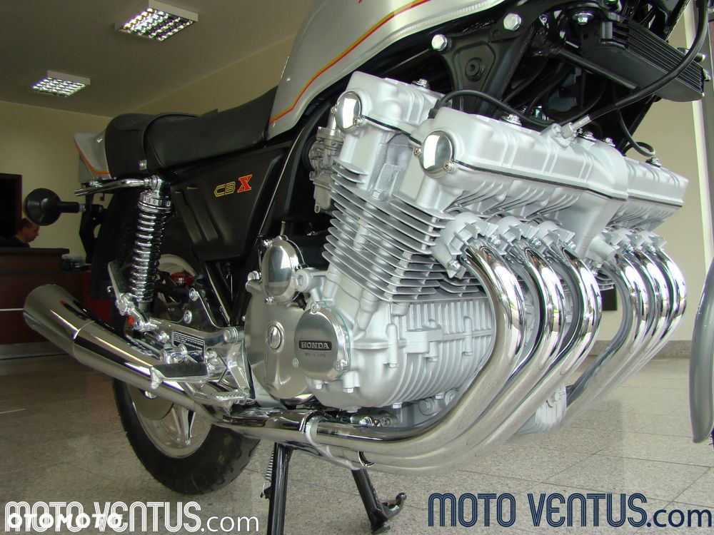 Honda CBX - 7