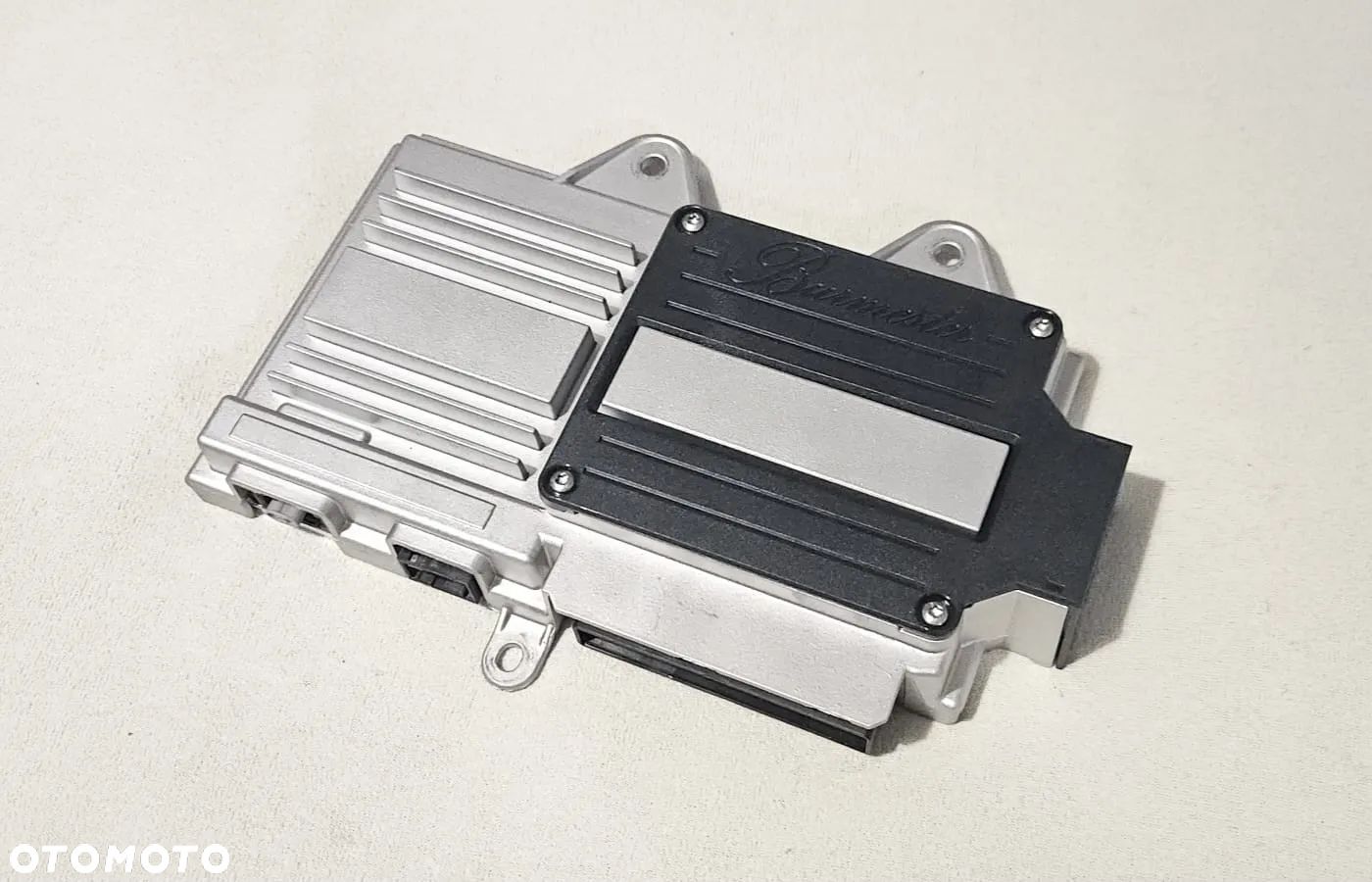 WZMACNIACZ AUDIO PORSCHE CAYENNE 7PP035223AB - 1