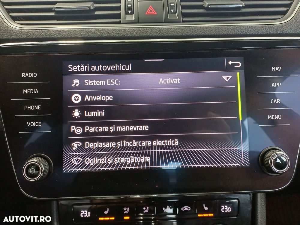 Skoda Superb 1.4 TSI PHEV Ambition - 19