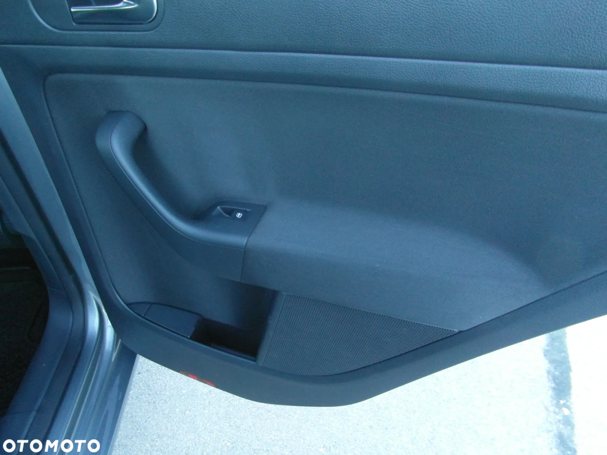 Volkswagen Golf Plus 1.6 Trendline - 30