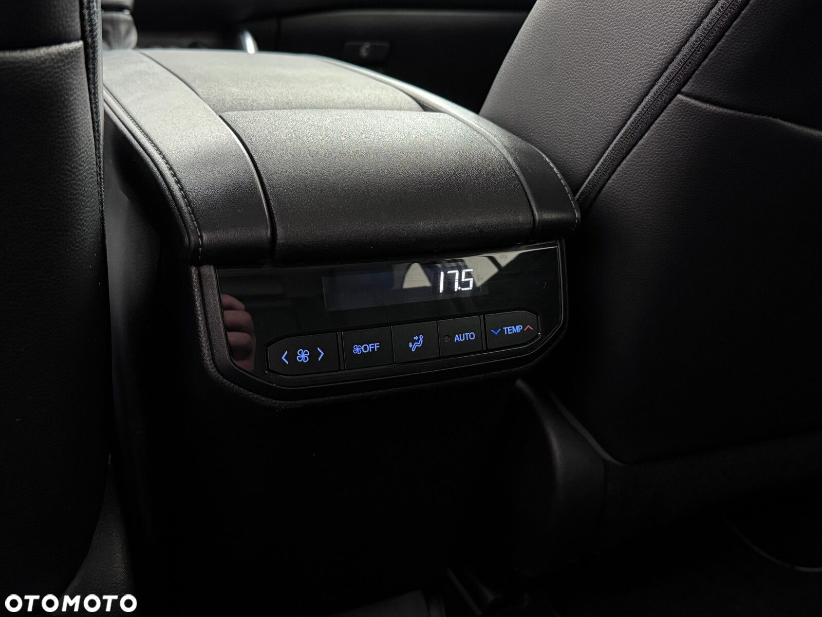 Toyota Highlander - 15