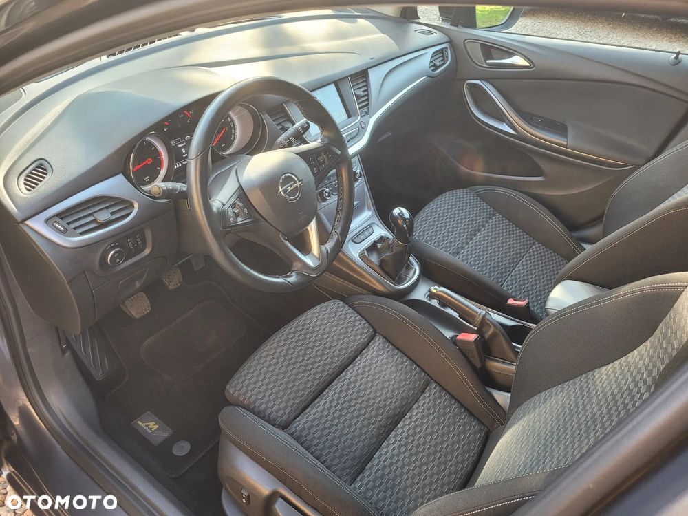 Opel Astra 1.4 Turbo Edition - 23