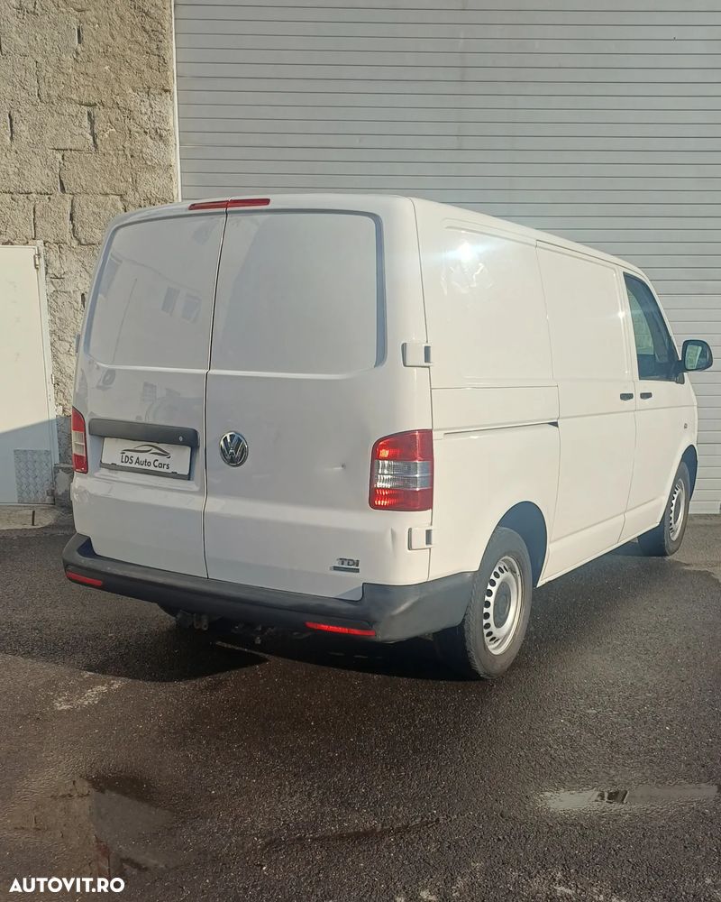Volkswagen Transporter - 5