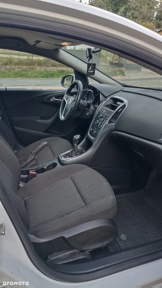 Opel Astra 1.6 EU6 - 8