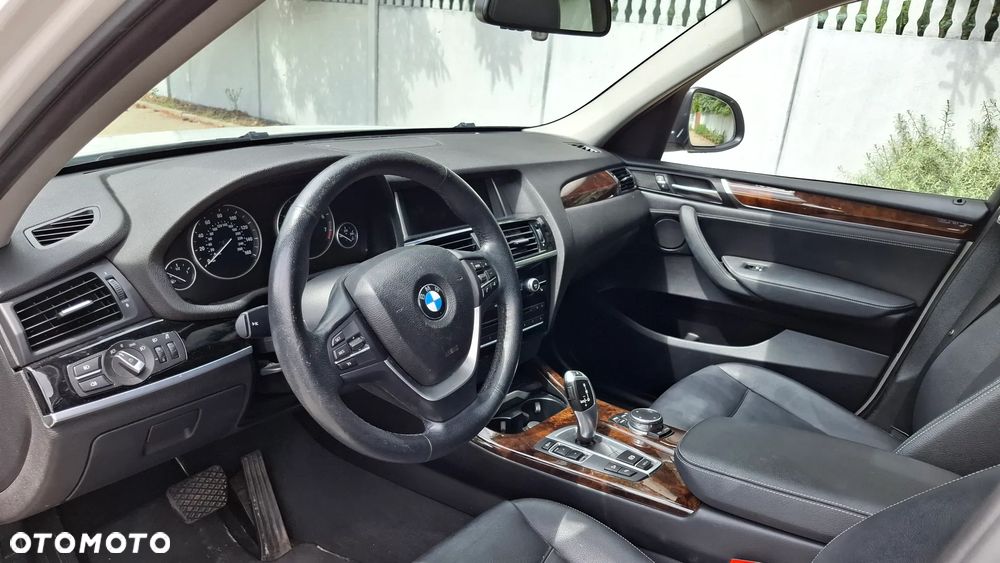 BMW X3 xDrive28i Sport-Aut xLine - 7