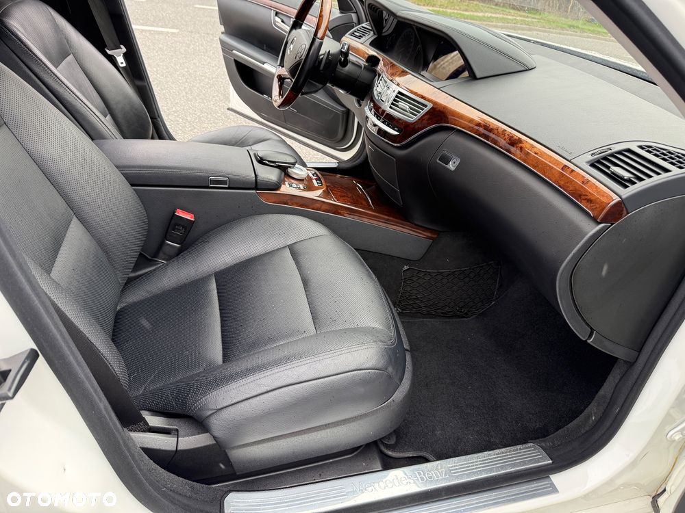 Mercedes-Benz Klasa S 500 L 4Matic BlueEFFICIENCY 7G-TRONIC - 15