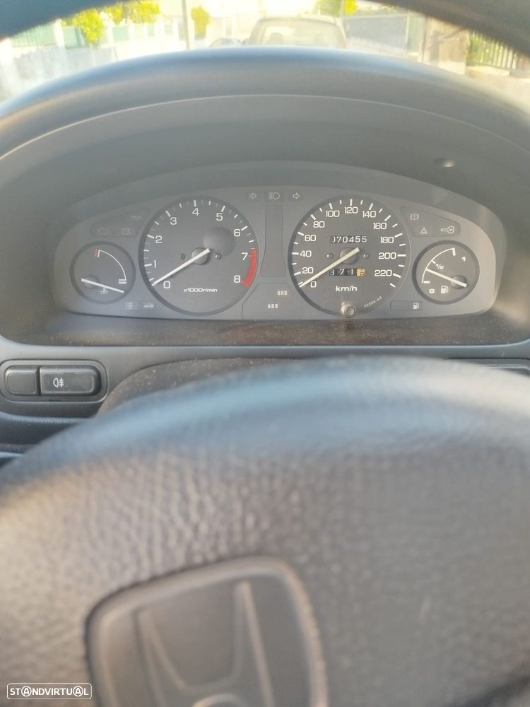Honda Civic 1.4i S - 8