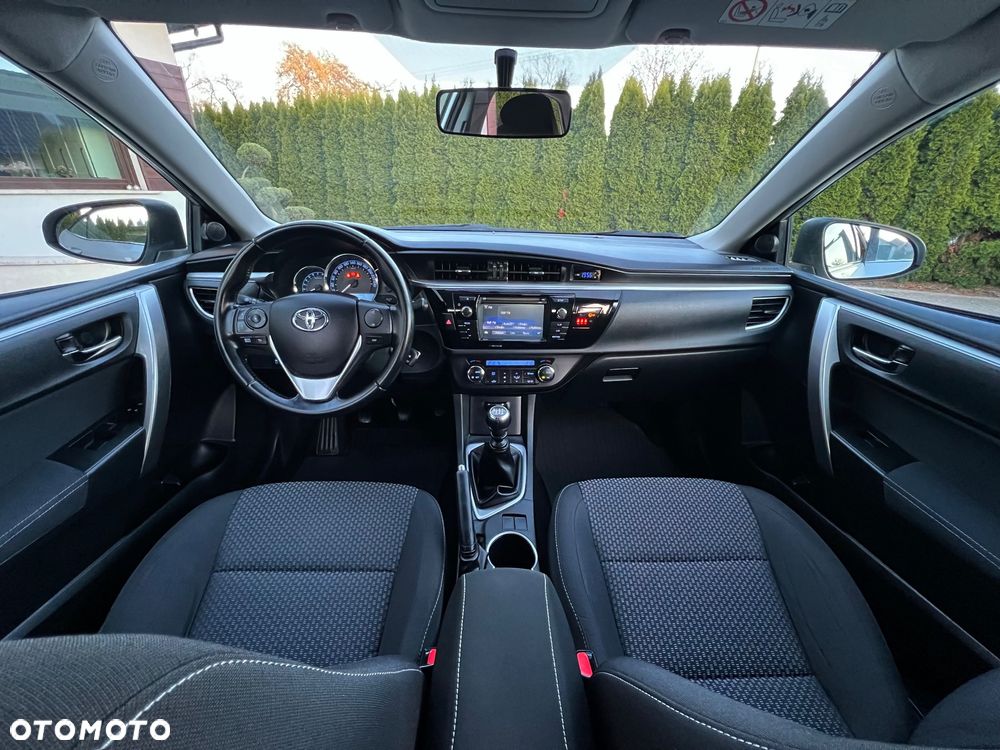 Toyota Corolla 1.6 Premium - 31