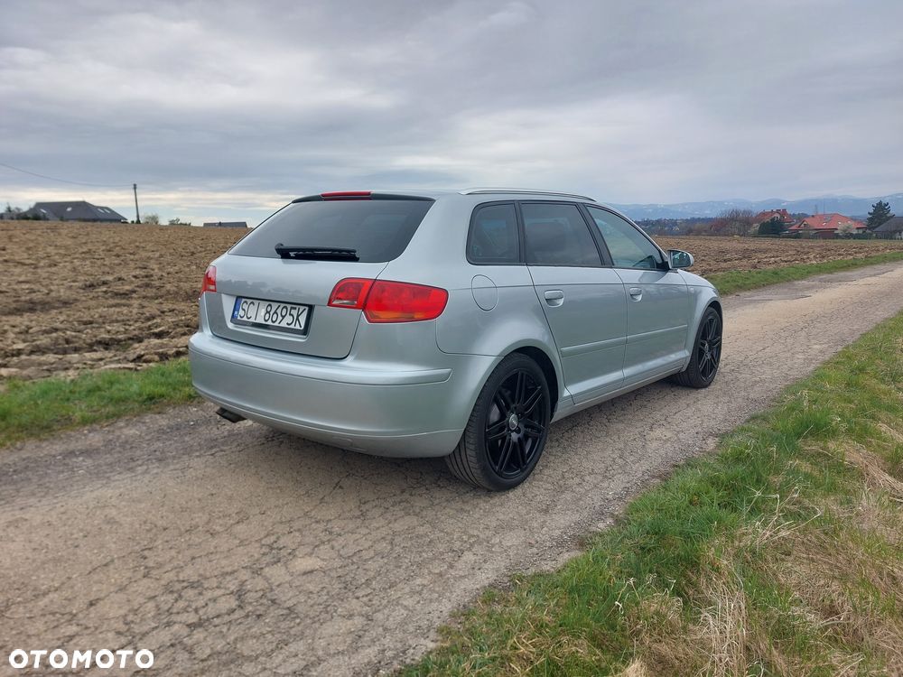 Audi A3 Sportback 2.0 TDI quattro Ambition - 5