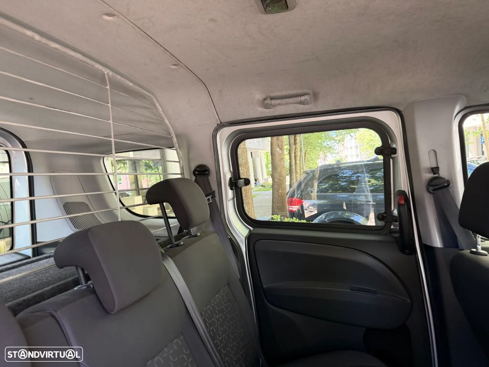 Fiat Doblo 1.3 M-Jet 7L Start&Stop - 28