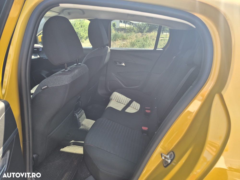 Peugeot 208 1.2 L PureTech STT Allure - 6