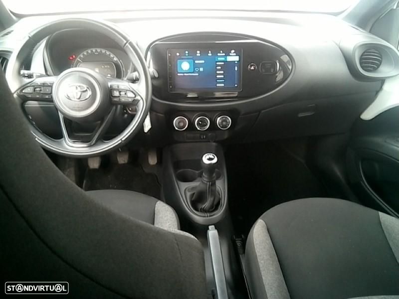 Toyota Aygo X - 6