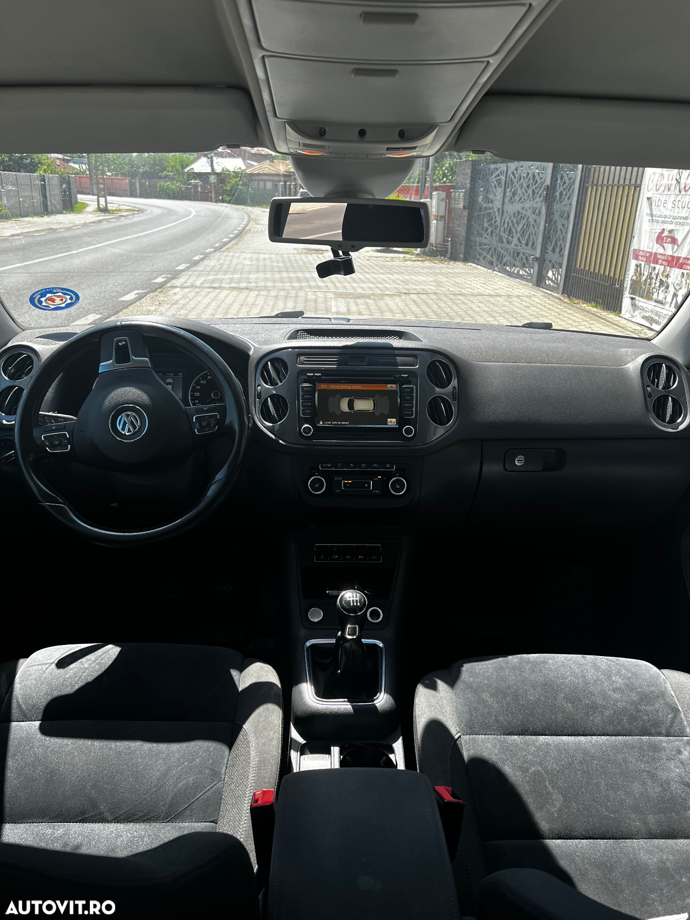 Volkswagen Tiguan 2.0 TDI 4Motion BMT Sport & Style - 10