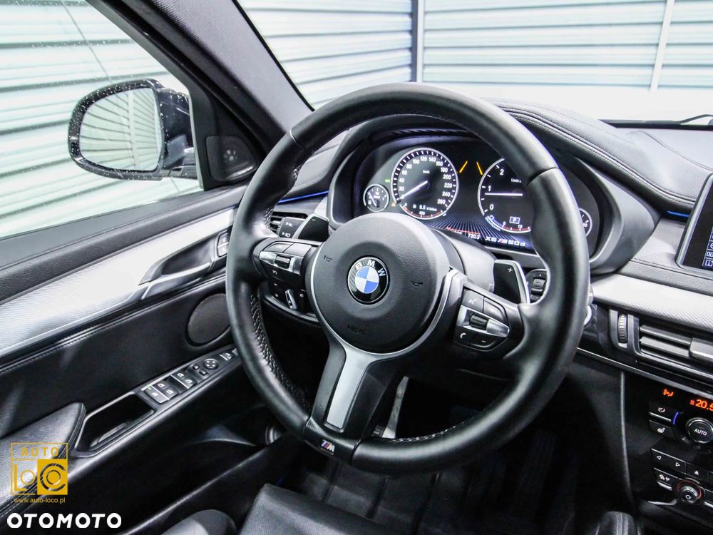 BMW X6 xDriveM50d - 32