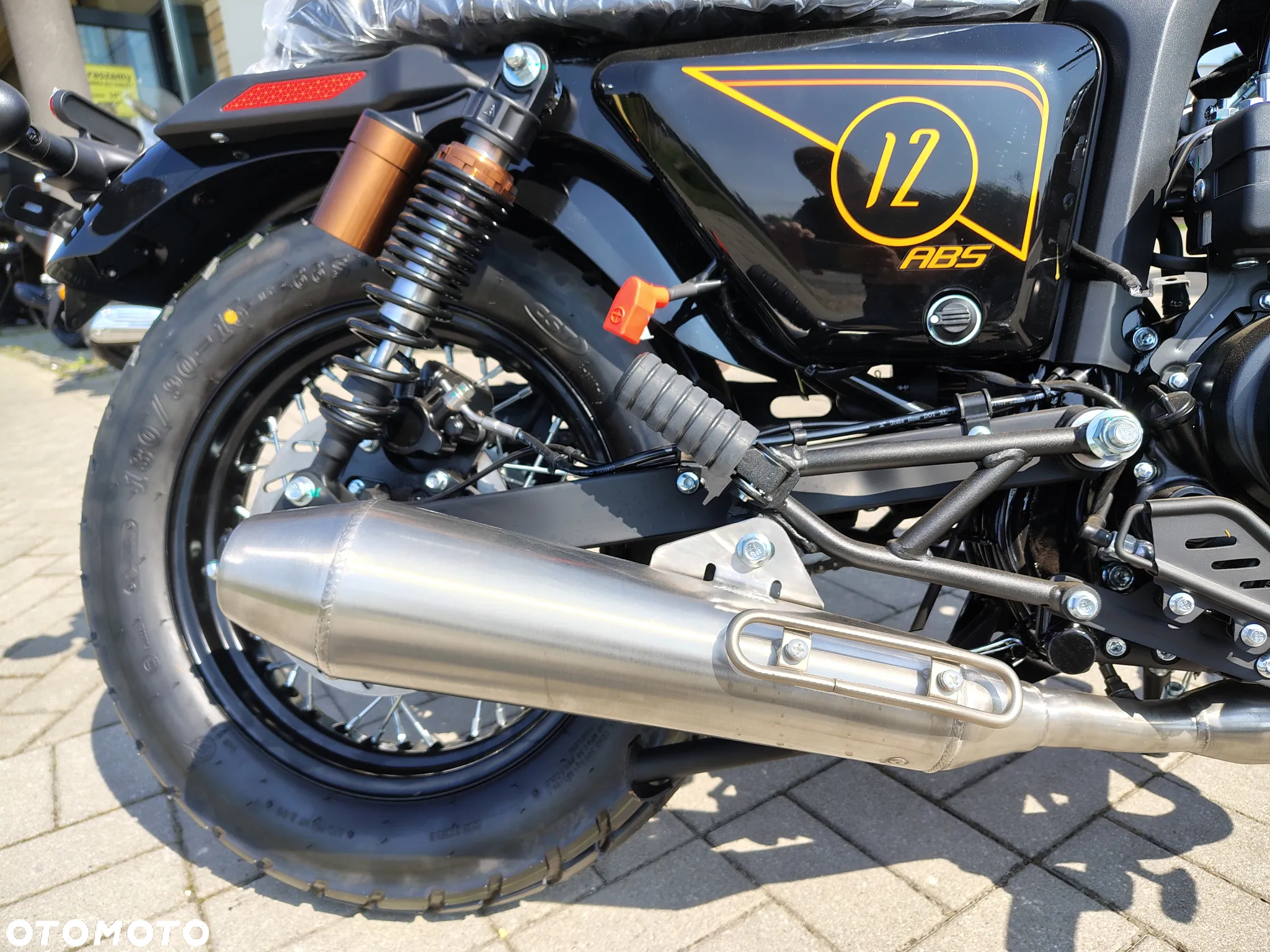 Junak M12 - 15