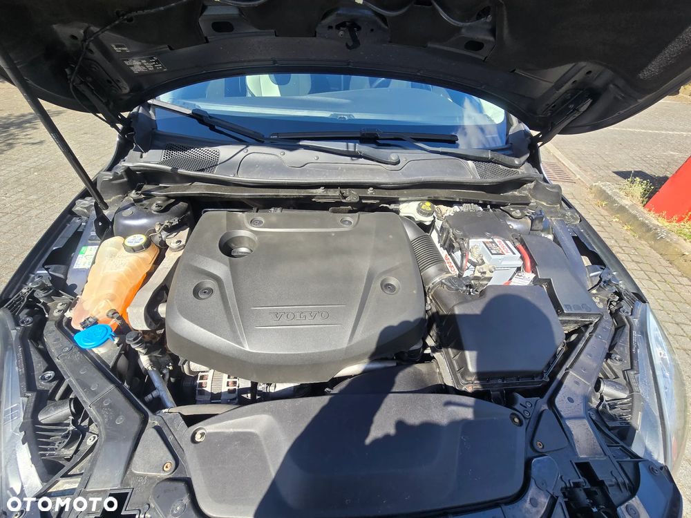 Volvo V40 D4 Geartronic Summum - 29