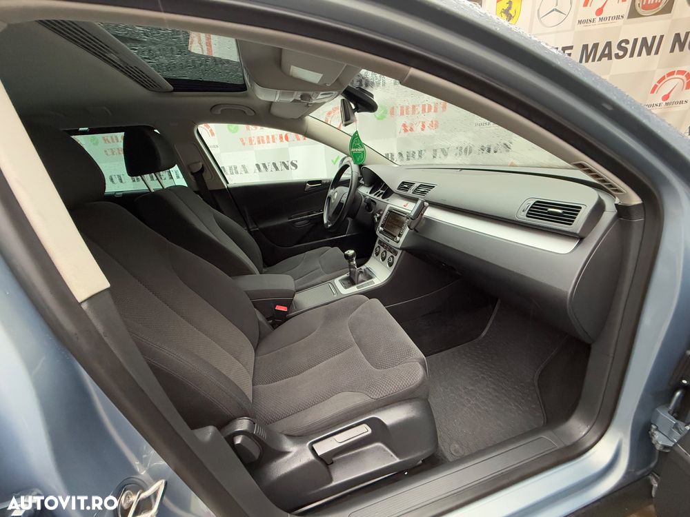 Volkswagen Passat Variant 2.0 TDI BlueMotion Technology DPF Highline - 7