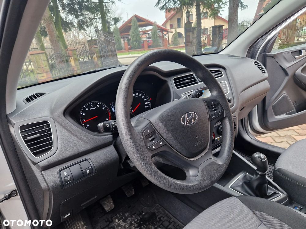 Hyundai i20 1.2 Comfort - 19