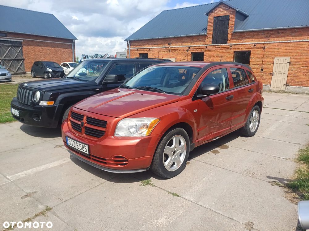 Dodge Caliber - 1