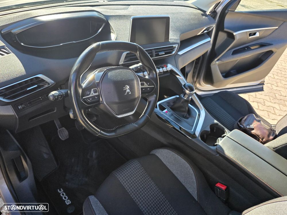 Peugeot 3008 PureTech 130 Stop & Start GPF Active - 20