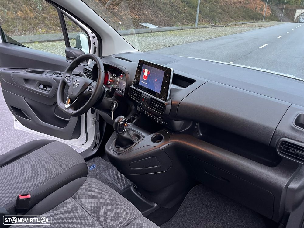 Opel Combo CDTI - 26