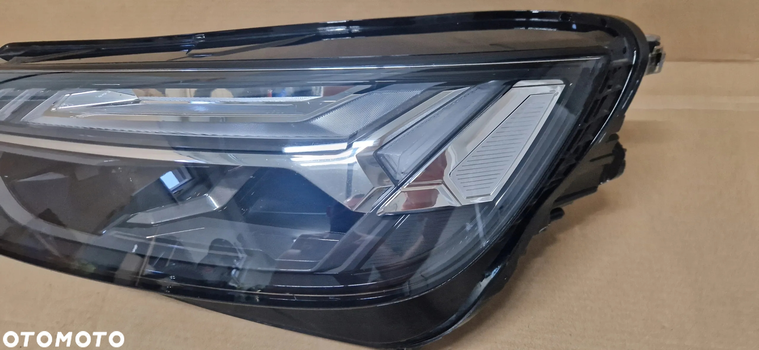 LAMPA AUDI Q5 80A941035E LIFT MATRIX LAMPA LEWA AUDI Q5 80A - 2