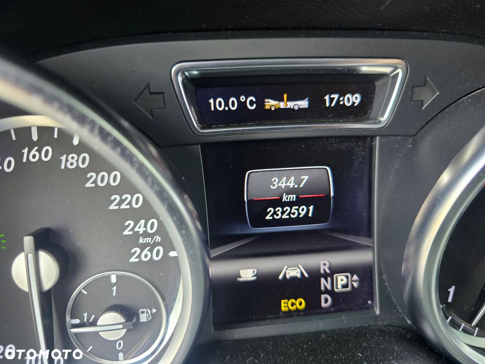 Mercedes-Benz ML - 7