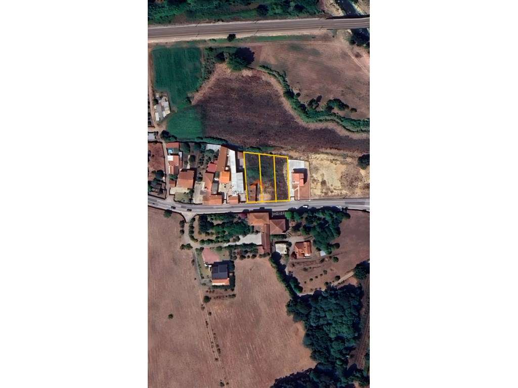 Terreno Urbano com 743 m² - Vendas da Pedreira, Anadia - Grande imagem: 3/3