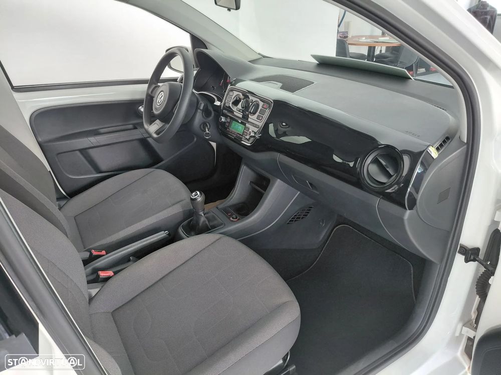 VW Up! 1.0 BlueMotion Move - 21