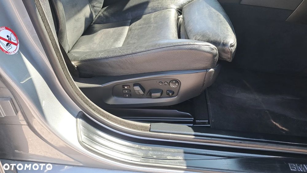BMW Seria 5 - 24