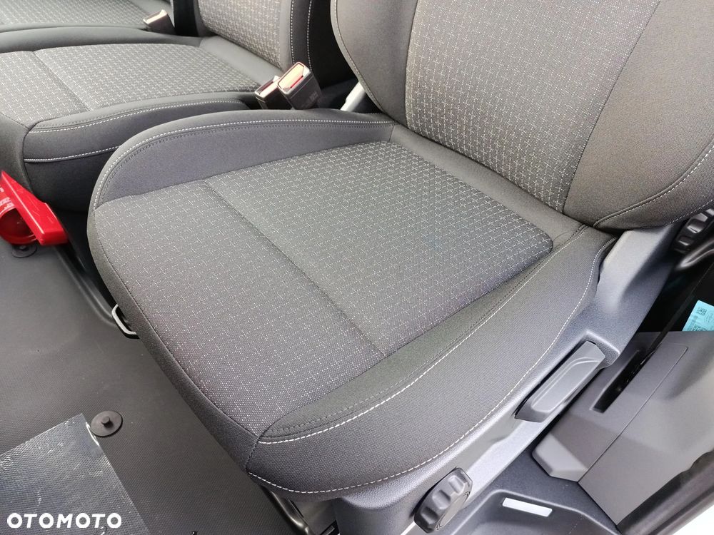 Ford Tranist Custom - 11